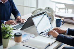 VTC pour déplacements professionnels à Caen